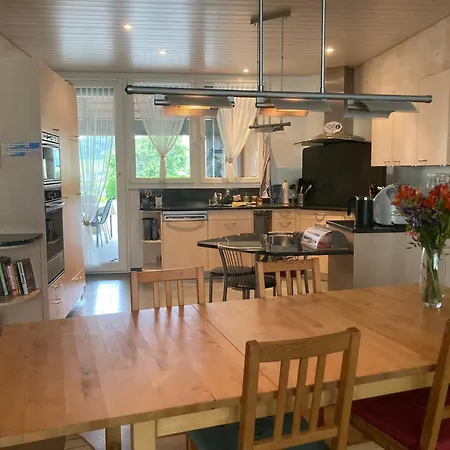 Ubytování v soukromí Attic Mountain & View - 2nd Floor *