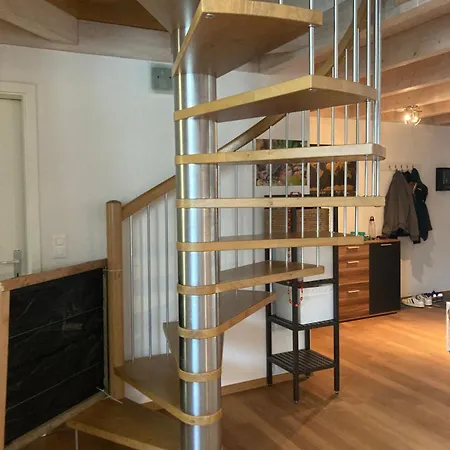 Attic Mountain & View - 2nd Floor Homestay