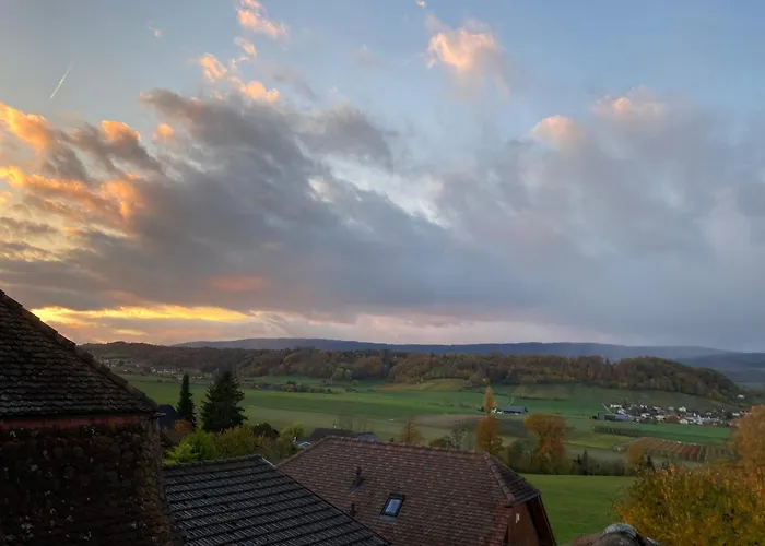 Attic Mountain & View - 2nd Floor Privat bolig *